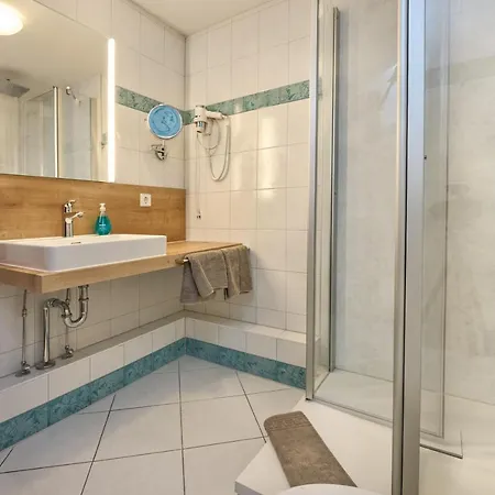 Thermen Gabriela Apartment *